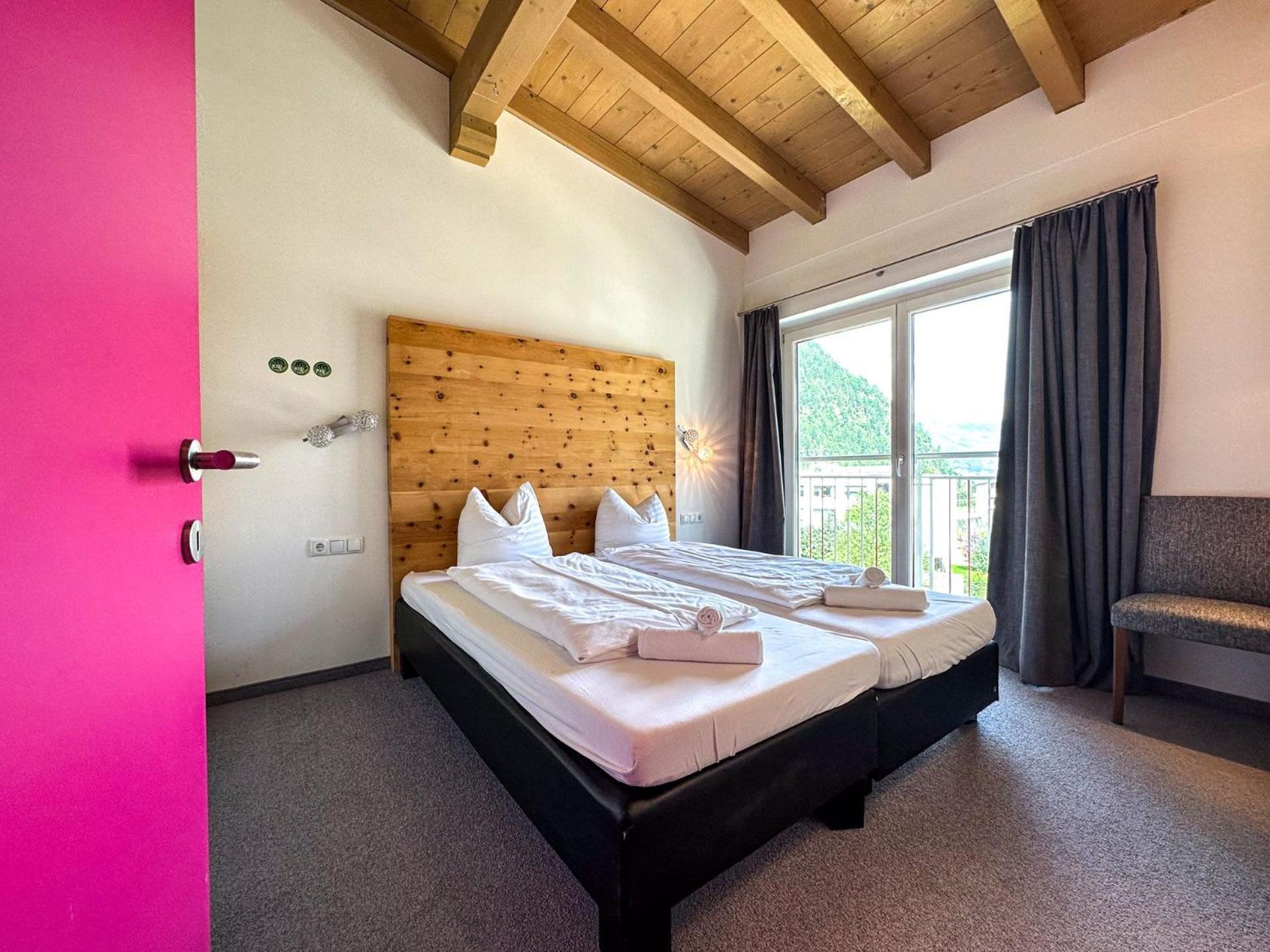 Partyhouse Harakiri Stay Different 60 Seconds To Mountains! Free Parking! Self Check-In ไมย์อาโฮเฟิน ห้อง รูปภาพ